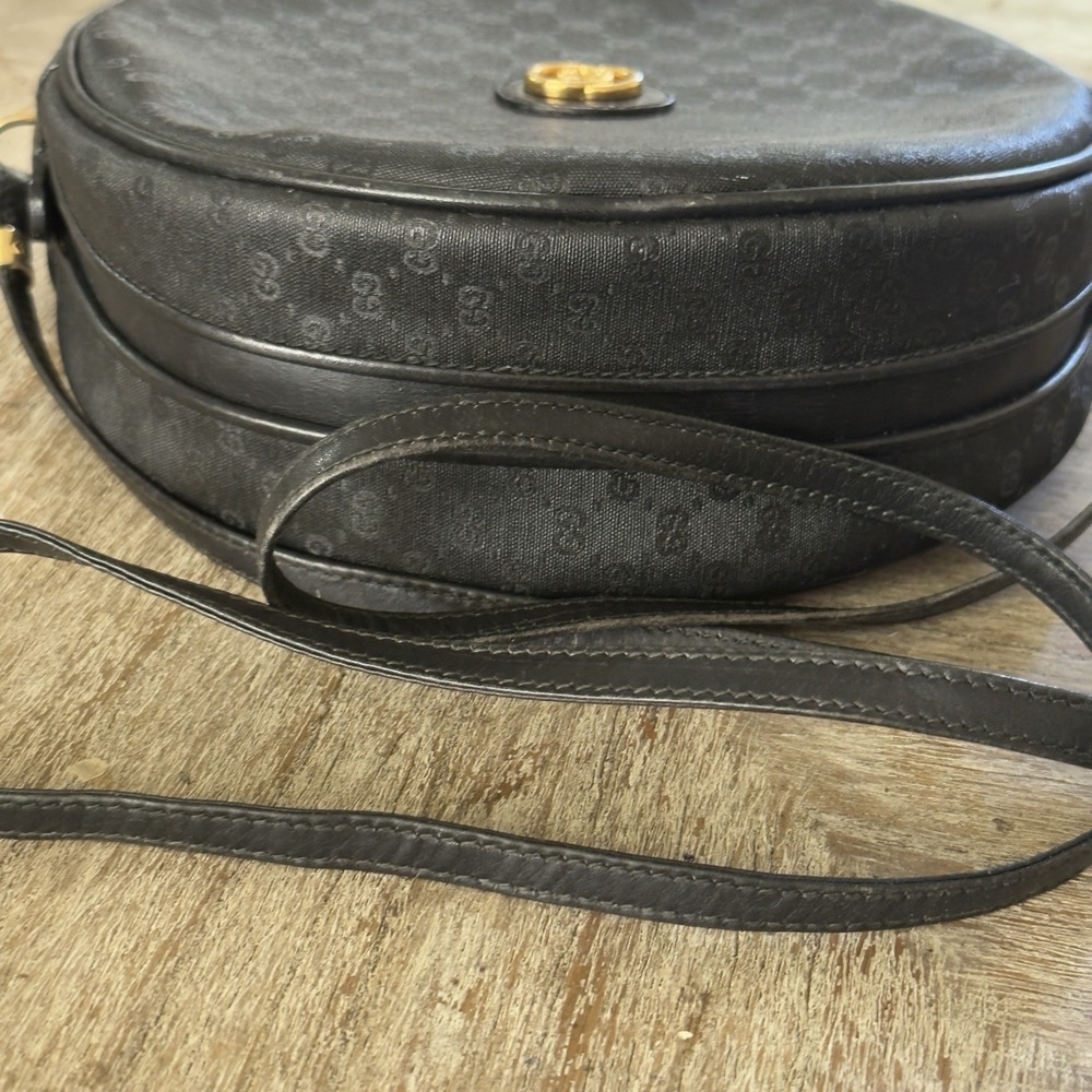 Authentic Vintage 1980s Gucci GG Mini Monogram Round Canteen Crossbody Bag Purse - Picture 5 of 12